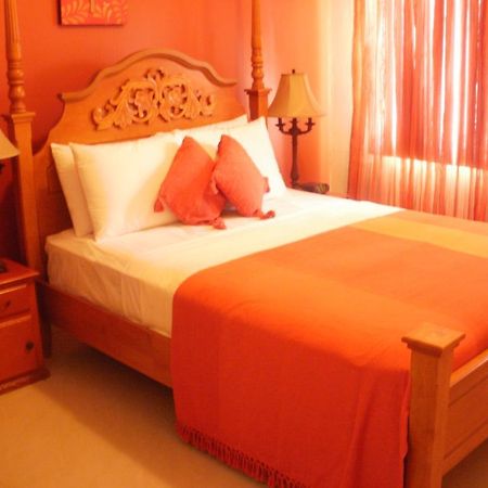 Inn Flight Suites Piarco Kültér fotó
