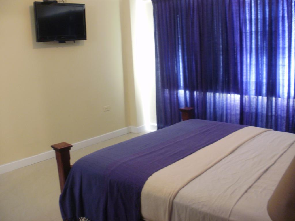 Inn Flight Suites Piarco Kültér fotó