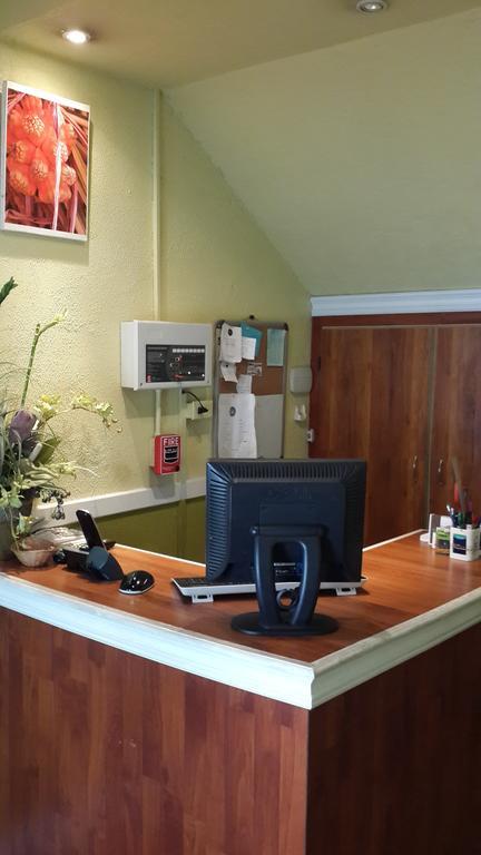 Inn Flight Suites Piarco Kültér fotó
