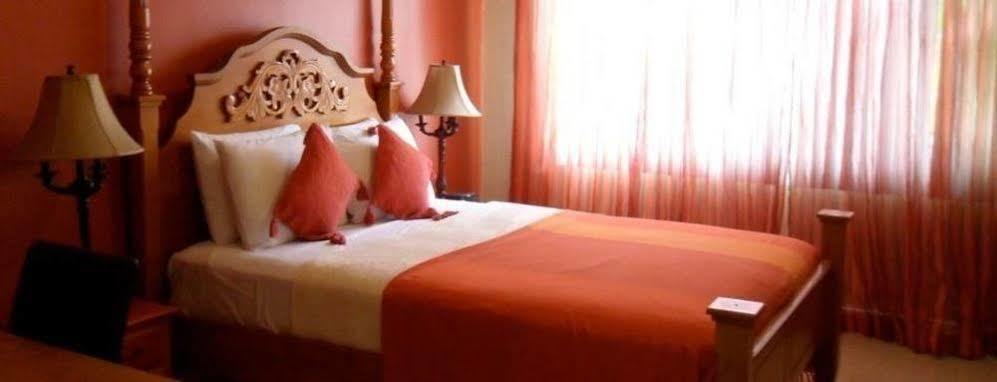 Inn Flight Suites Piarco Kültér fotó